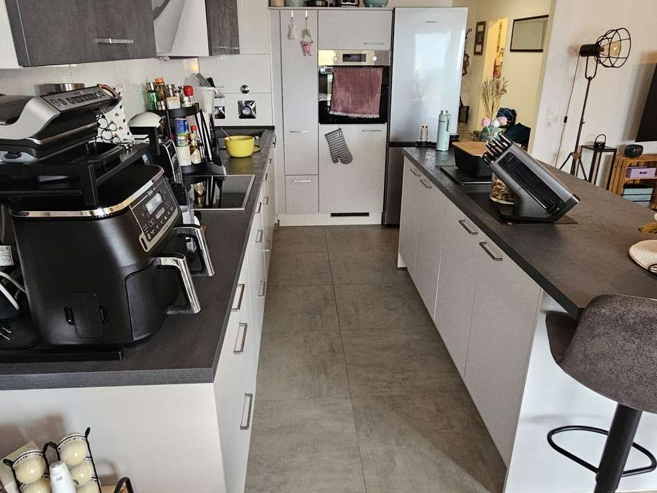 20250915_111201_resized