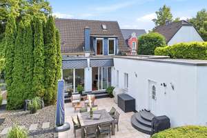 Mit 3D: Historischer Charme trifft modernen Wohnkomfort – umfangreich modernisiertes Einfamilienhaus – Die vollständige Adresse der Immobilie erhältst du vom Anbieter., 52657 Solingen-Mitte, Solingen – Vorschaubild 26