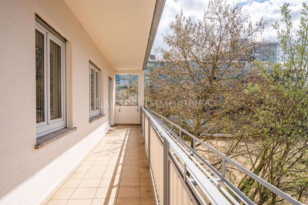 Lichtdurchflutete Drei-Zimmer-Citywohnung mit Balkon am Berliner Platz - Foto 5