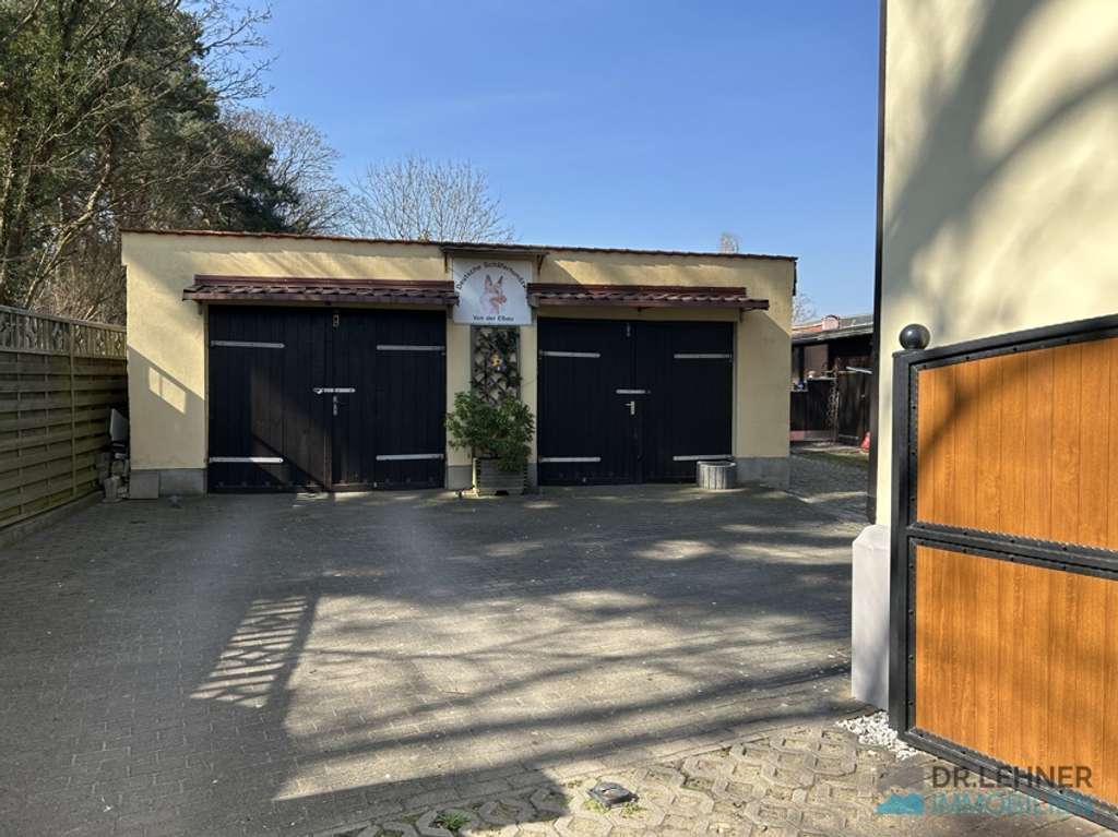 Immobilie in Wittenberge - Sehr gepflegtes Mehrfamilienhaus mit 3 Wohneinheiten in zentraler Stadtlage - Bild 2