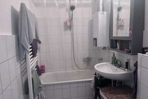Wohnen in Bremen City - Gemütliche 2 - Zimmerwohnung mit EBK – Die vollständige Adresse der Immobilie erhältst du vom Anbieter., 28209 Barkhof, Bremen – Vorschaubild 3