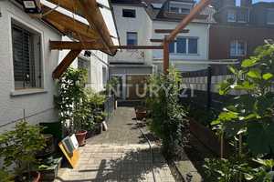C21 - Zünden Sie den Rendite-Turbo! Wohnhaus mit 13 Zimmern, Garten und 7 Garagen! – Mönchengladbach – Vorschaubild 2