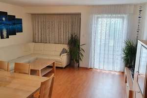 Ansprechende 3-Zimmer-Wohnung mit Balkon und Einbauküche in Stuttgart
