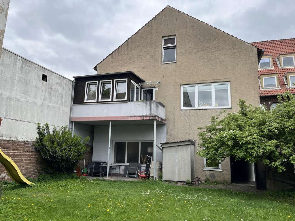 Immobilie in Lemgo - Mehrfamilienhaus in bester Innenstadtlage - Bild 1