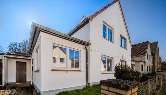 Bild von Kernsaniert vorbereitet: Doppelhaushälfte nahe Außenmühlenteich – gestalte dein Zuhause!