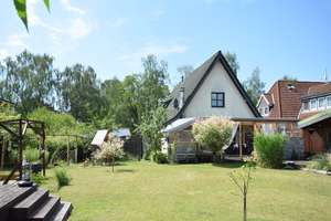 1998 saniertes Einfamilienhaus auf großem Grundstück mit Pool – Die vollständige Adresse der Immobilie erhältst du vom Anbieter., 23566 Sankt Gertrud, Lübeck – Vorschaubild 13