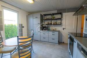 Zweifamilienhaus mit großem Potenzial und Garten in Crailsheim-Altenmünster – Die vollständige Adresse der Immobilie erhältst du vom Anbieter., 74564 Crailsheim – Vorschaubild 11