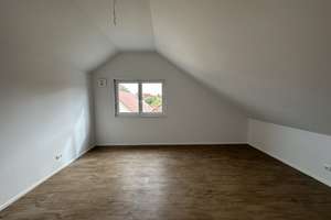 Große 3-Zimmer-Maisonette-Wohnung im Niedrigenergiehaus – Johann-Klöhr-Straße 32, 97618 Hohenroth – Vorschaubild 8