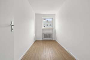 Moderne 3-Zimmer-Wohnung mit Balkon & Einbauküche – Sofort bezugsfrei! – Zasingerstraße 9, 81547 Giesing, München – Vorschaubild 5