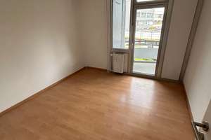 Schöne 2-Zimmer-Wohnung / 2er-WG mit Balkon in Köln-Zollstock