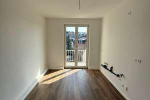 NEU *Paul & Partner* ! RENOVIERT MIT NEUER EINBAUKÜCHE & BALKON ! – Die vollständige Adresse der Immobilie erhältst du vom Anbieter., 65195 Westend / Bleichstraße, Wiesbaden – Vorschaubild 10
