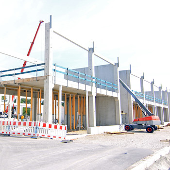 NEUBAU - ca. 4.355 m² Gewerbehalle mit Büro zu vermieten