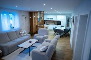 Wunderschönes Zweifamilienhaus  – Die vollständige Adresse der Immobilie erhältst du vom Anbieter., 85055 Nordost, Ingolstadt – Vorschaubild 24