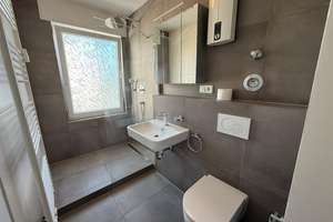 Helle 3-Zimmer-Wohnung mit Balkon  – ruhige Lage, gute Anbindung  - provionsfrei von privat  – 50859 Weiden, Köln – Vorschaubild 7