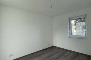 Reihenhaus mit 4 Zimmern in Koblenz – Die vollständige Adresse der Immobilie erhältst du vom Anbieter., 56073 Moselweiß, Koblenz – Vorschaubild 14