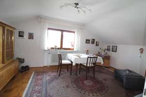 Gepflegtes freistehendes Einfamilienhaus mit schönem Garten in Albstadt-Ebingen – Die vollständige Adresse der Immobilie erhältst du vom Anbieter., 72458 Albstadt – Vorschaubild 11