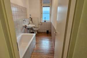 3 Zimmer Altbauwohnung mit Balkonen - Westend Wiesbaden – Bismarckring 8, 65185 Wiesbaden – Vorschaubild 7