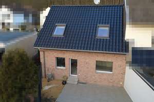 Kernsaniertes Einfamilienhaus (Doppelhaushälfte) mit Garten und Terrasse – Die vollständige Adresse der Immobilie erhältst du vom Anbieter., 50127 Bergheim – Vorschaubild 2