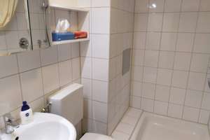 Esslingen großes 1 Zi-Komfort-Apartm., 40qm, voll möbliert, Balkon, PKW-Stellpl., ready to use – Schurwaldstr. 4, 73734 Berkheim, Esslingen am Neckar – Vorschaubild 10
