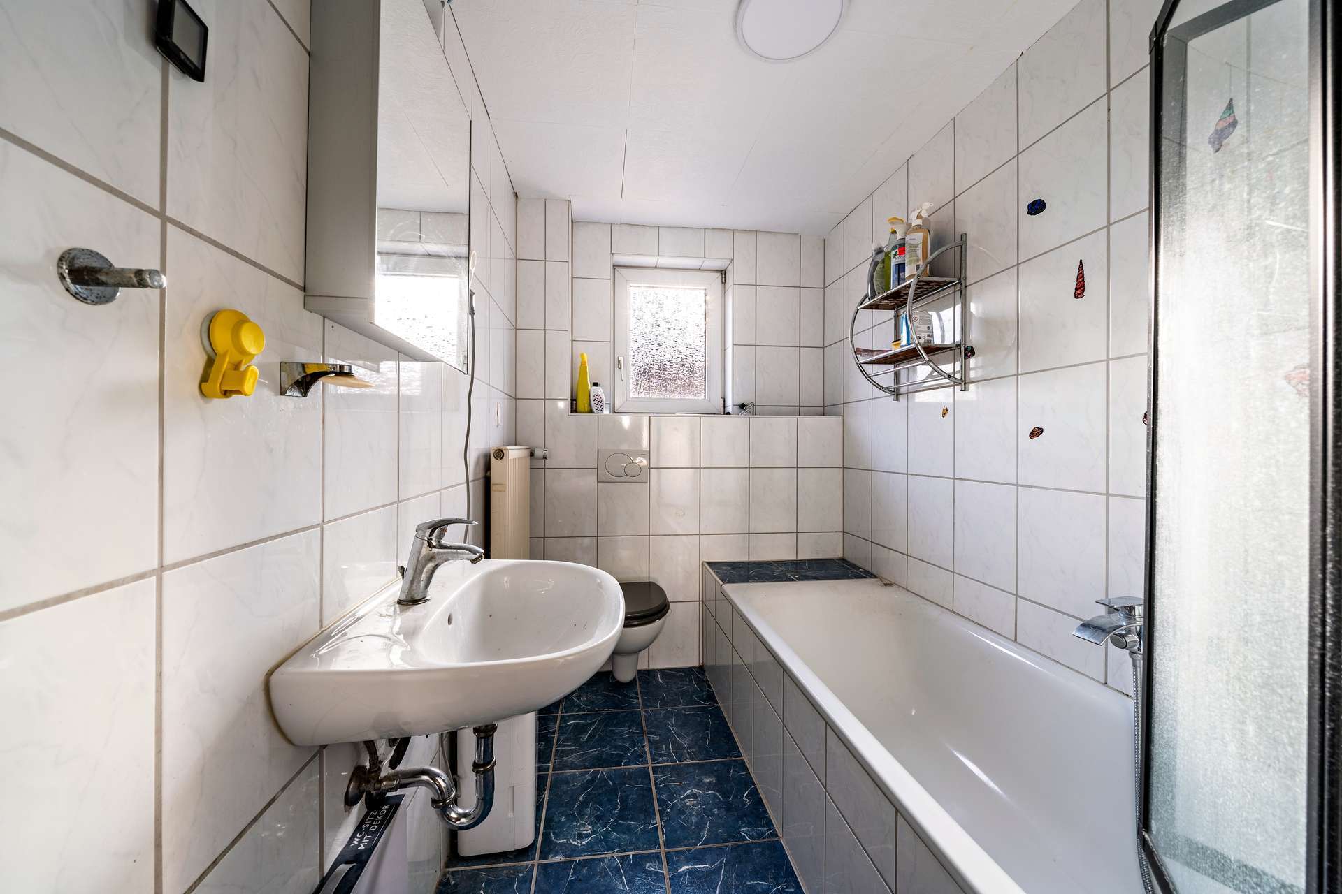 Immobilie in Bammental - Raum für Ideen: Zweifamilienhaus mit Entwicklungspotenzial - Bild 11