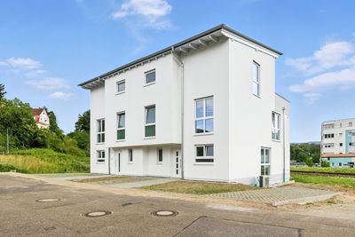 „Zuhause am Wiebelsbach“ – Ihr neues Zuhause in perfekter Lage.
