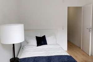 Wunderschönes möbliertes 1-Zimmer-Apartment im Herzen Kölns – Bernhard-Feilchenfeld-Straße 13, 50969 Zollstock, Köln – Vorschaubild 1