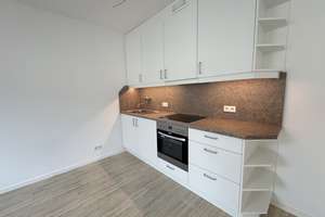 Sanierte 2-Zimmer-Wohnung mit Balkon und EBK in Krefeld – Alte Linner Straße 73, 47799 Cracau, Krefeld – Vorschaubild 6