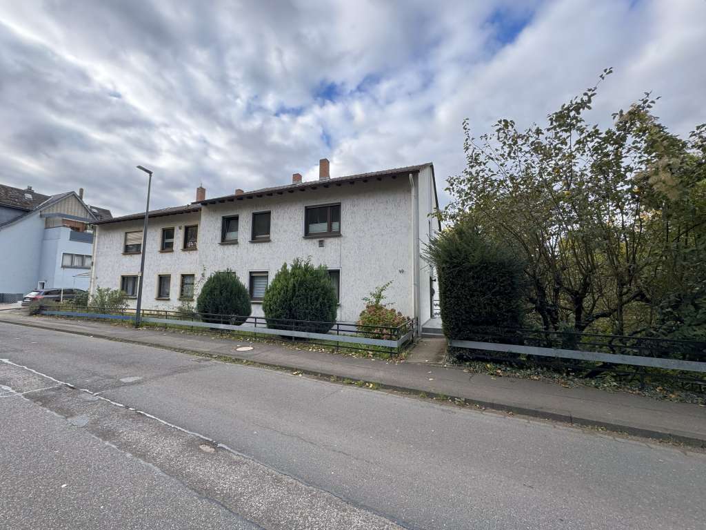 Immobilie in Lahnstein - 3-Zimmer Eigentumswohnung mit Gästebereich, Loggia und eigenem Gartenanteil - Bild 1