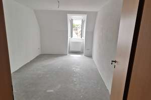 stilvolle 2-Zimmer-DG-Wohnung mit Einbauküche in Augsburg – Jakoberstraße 1, 86152 Jakobervorstadt-Nord, Augsburg – Vorschaubild 10