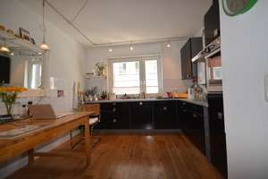 Hochparterrewohnung mit Gartennutzung am Wilhelmsplatz