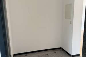 Helle 3 Zimmer und 2 Balkone, Gäste-WC, Fußbodenheizung, Bad mit Wanne und Dusche – Altenhoferstr. 178, 42719 Wald, Solingen – Vorschaubild 3