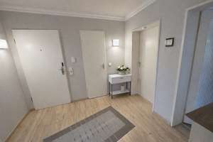 Bezugsfrei ab 1.6.26: helle attraktive 3-Zi Wohnung in D-Unterbach  + provisionsfrei + von privat + – Rathelbeckstraße 291, 40627 Unterbach, Düsseldorf – Vorschaubild 9
