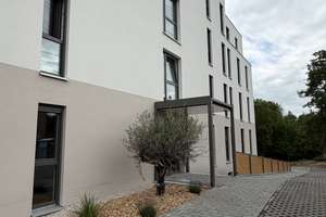 Hochmoderne 5 Zimmer  Wohnung mit EBK und Loggia  – Finther Landstraße 95, 55124 Gonsenheim, Mainz – Vorschaubild 2