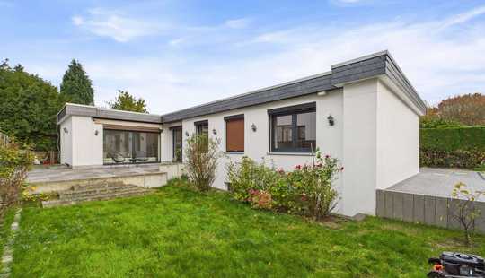 Bild von Hamburgs moderner Wohntraum: Bungalow-Leben auf einer Ebene!