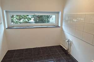 Ihr neues Zuhause - frisch saniert! – Kampstraße 17, 46117 Osterfeld-West, Oberhausen – Vorschaubild 3