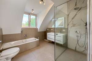 Exklusives Penthouse in Ingolstadt: Licht, Luxus und Lebensqualität hautnah erleben – Die vollständige Adresse der Immobilie erhältst du vom Anbieter., 85057 Nordwest, Ingolstadt – Vorschaubild 7