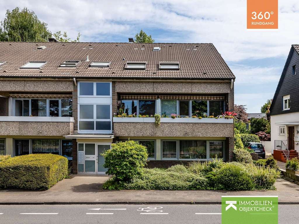 Großzügige 3-Zimmer-Dachgeschosswohnung mit Loggia und TG-Stellplatz