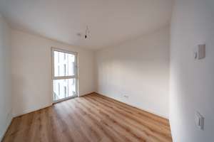 Familienwohnung mit Fußbodenheizung im Erstbezug / WBS 220 – Rotfederstraße 60, 13599 Haselhorst, Berlin – Vorschaubild 6