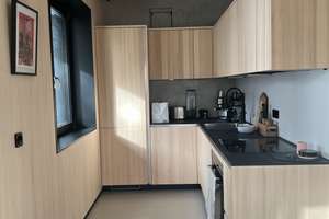 Neuwertige 1-Raum-Wohnung mit Balkon und Einbauküche in Berlin