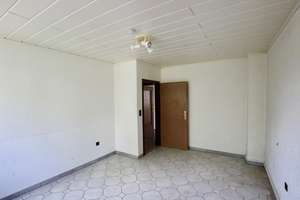 VIEL POTENTIAL: 2-ZIMMER-WOHNUNG MIT BALKON UND RAUM FÜR IHRE IDEEN !!! – 58093 Mittelstadt, Hagen – Vorschaubild 4