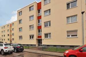 Attraktive Eigentumswohnung mit Balkon und Wintergarten