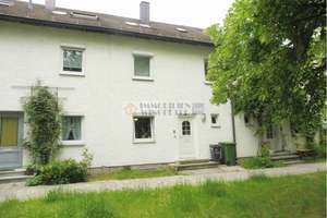 Familienfreundliches Reihenhaus mit Garten in Kumpfmühl - teilweise renovierungsbedürftig – Die vollständige Adresse der Immobilie erhältst du vom Anbieter., 93051 Kumpfmühl-Ziegetsdorf-Neuprüll, Regensburg – Vorschaubild 2