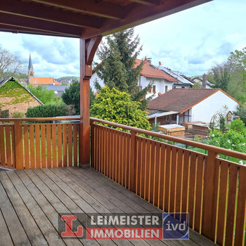 Schöne 4-ZI-WHG mit sonnigem BALKON in Schweinheim