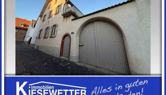 Bild von Charmantes ehemaliges Weingut - EFH mit Scheune in Westhofen – Für Kapitalanleger und Eigennutzer