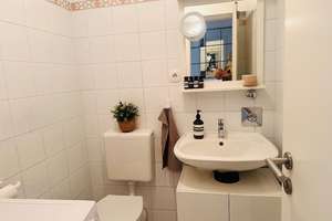 REAL HOUSE: Lichtdurchfluteter Wohntraum am Rhein | 3 Zimmer mit verglaster Loggia & Stellplatz – Die vollständige Adresse der Immobilie erhältst du vom Anbieter., 51063 Mülheim (Ortsteil), Köln – Vorschaubild 16