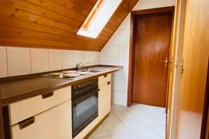 ++ Freistehendes Wohnhaus mit Freisitz, Hof und Nebengebäude mit Ausbaupotential ! ++ – Die vollständige Adresse der Immobilie erhältst du vom Anbieter., 76879 Hochstadt (Pfalz) – Vorschaubild 19