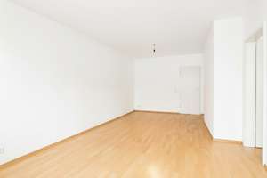 Helle, ruhige 2-Zimmer Wohnung in gemütlicher Atmosphäre – Die vollständige Adresse der Immobilie erhältst du vom Anbieter., 81379 Am Waldfriedhof, München – Vorschaubild 4