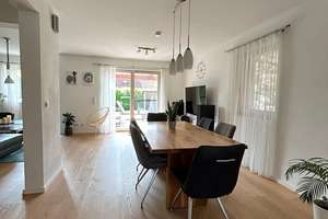 Moderne Doppelhaushälfte mit Top-Ausstattung in Sauerlach - Ihr neues Zuhause wartet! – Die vollständige Adresse der Immobilie erhältst du vom Anbieter., 82054 Sauerlach – Vorschaubild 2