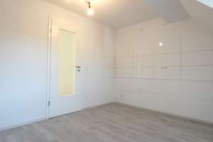 ** Wir modernisieren umfangreich und hochwertig für Sie ** – Keplerstr. 12, 45147 Holsterhausen, Essen – Vorschaubild 7
