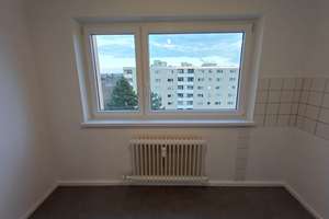 Gut geschnittene 3-Zimmer-Wohnung mit Balkon in Moosach – Max-Wönner-Straße 20, 80995 Lerchenau-West, München – Vorschaubild 4